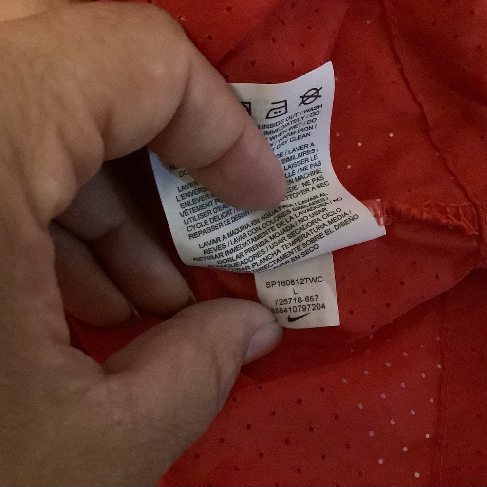 Nike Red Women's Sweater - Picture 11 of 14